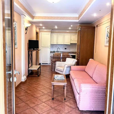 Apartment Near Marco Simone Golf & Rome, Cleaning Included Rom