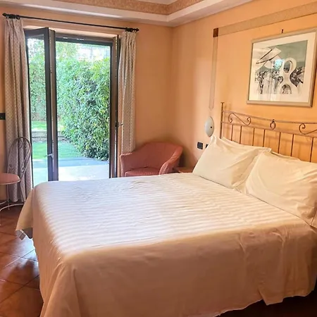 Apartment Near Marco Simone Golf & Rome, Cleaning Included * Rom